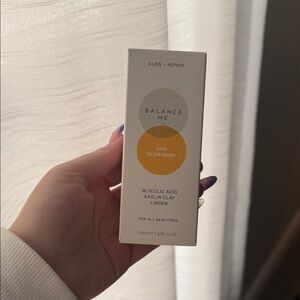 Balance Me AHA Glow Mask - White and Yellow